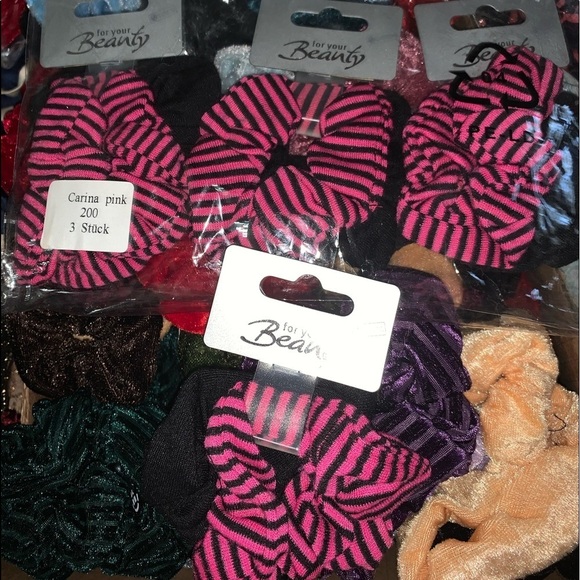 Random Assorted 100 Hair Tie Scrunchies Mixed Lot - Picture 13 of 14